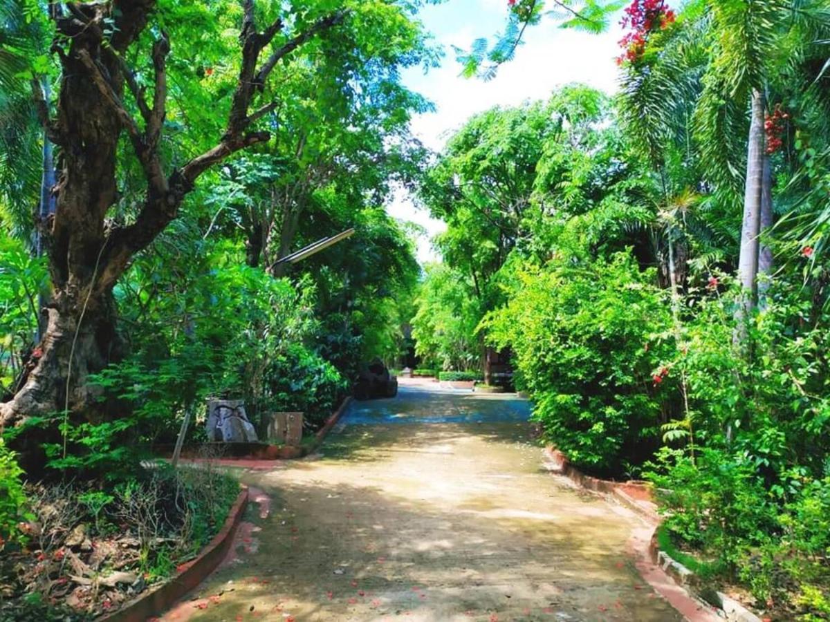 Denchai City Resort เด่นชัยซิตี้ รีสอร์ท Phrae Ngoại thất bức ảnh
