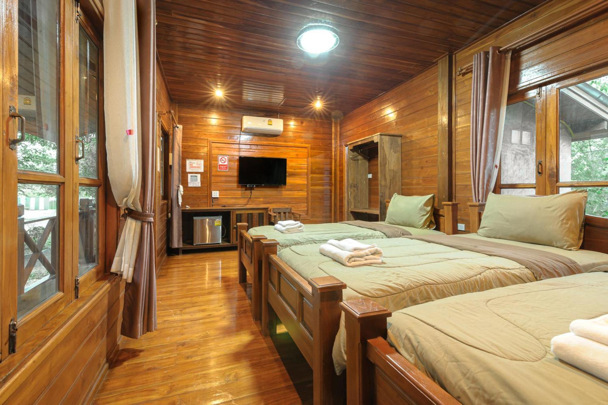 Denchai City Resort เด่นชัยซิตี้ รีสอร์ท Phrae Ngoại thất bức ảnh
